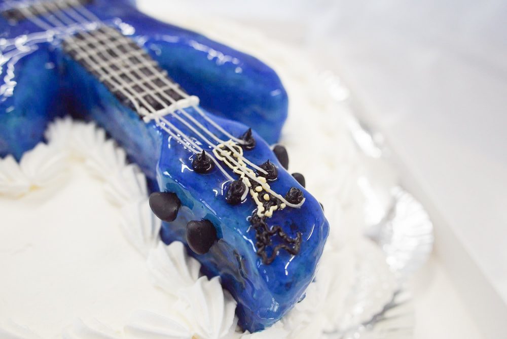あおギターの3D超立体ケーキ-4