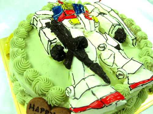 ガンダム　キャラクター立体ケーキ
