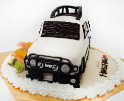 FJクルーザー　車のケーキ