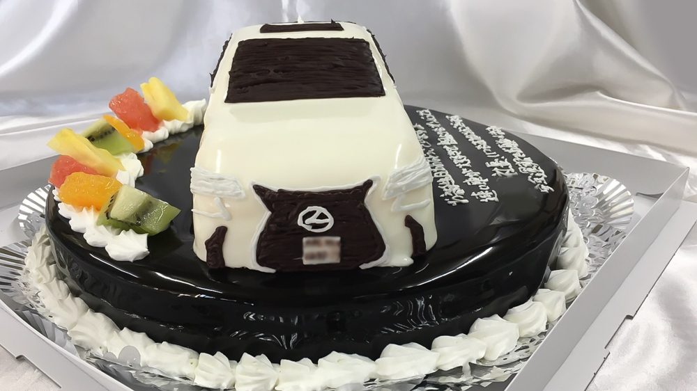 レクサス 車の3dケーキ 動画あり 魔法のバースデーケーキblog