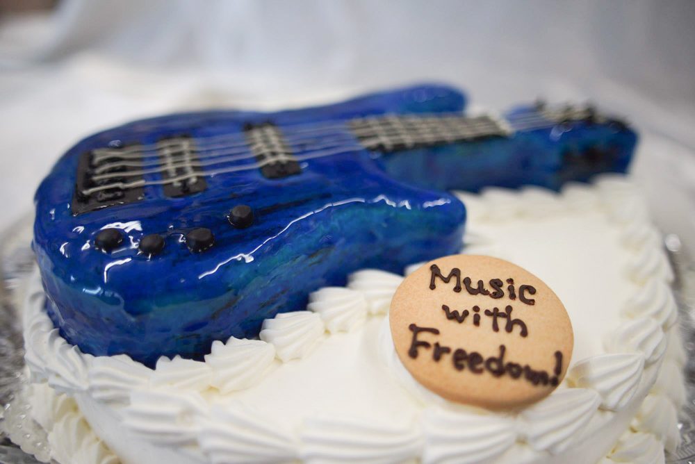 あおギターの3D超立体ケーキ-7