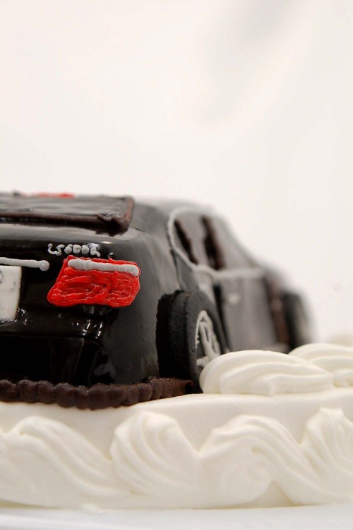 車の超立体ケーキ