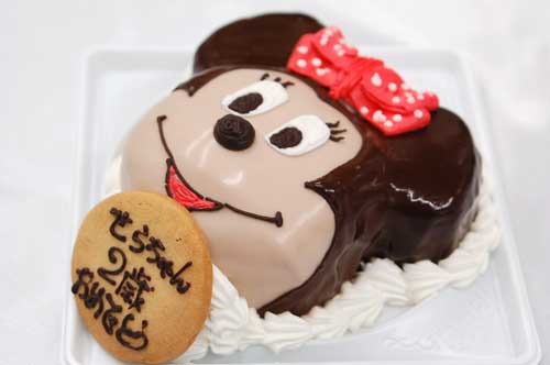 ミニーマウス キャラクター立体ケーキ