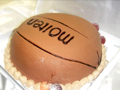 ボールのケーキ