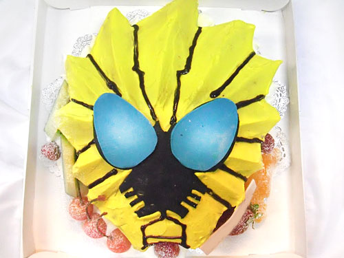 仮面ライダーオーズのケーキ　誕生日