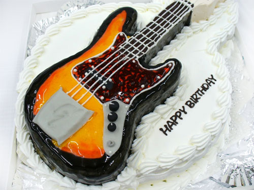 ギターのケーキ Grecoベースギター超立体ケーキ