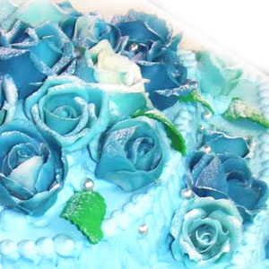 青いバラのデコレーションケーキ
