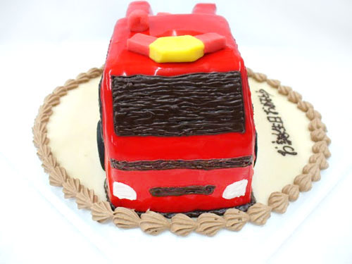 消防車のケーキ