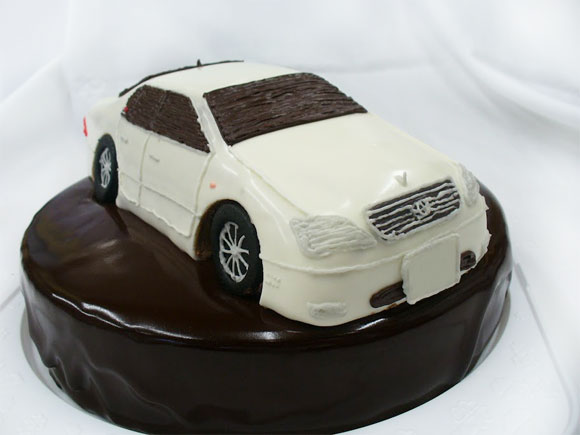 車　超立体ケーキ