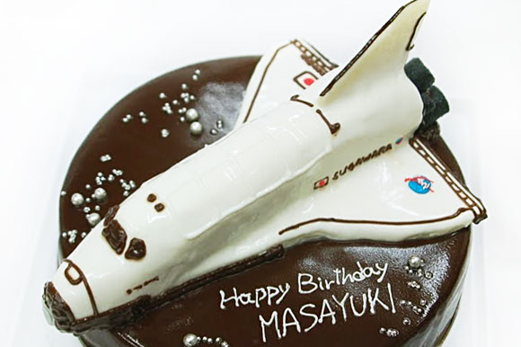 飛行機の3Dケーキ　スペースシャトル