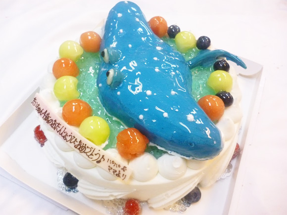 3Dケーキ　ファインディングニモ　エイ先生