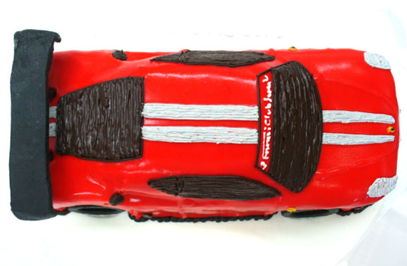 車のケーキ　フェラーリ