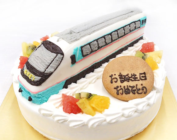 電車のケーキ　小田急ロマンスカーの誕生日ケーキ
