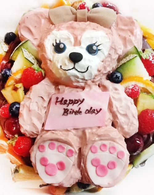 シェリーメイの誕生日ケーキ　3Dケーキ