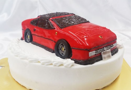 車のケーキ　フェラーリ