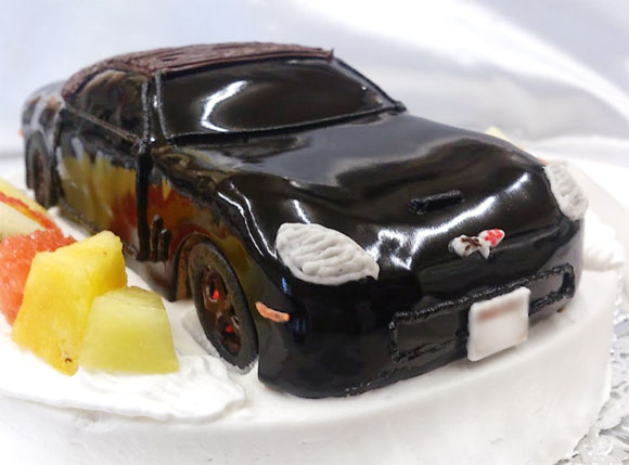車のケーキ　コルベットC6