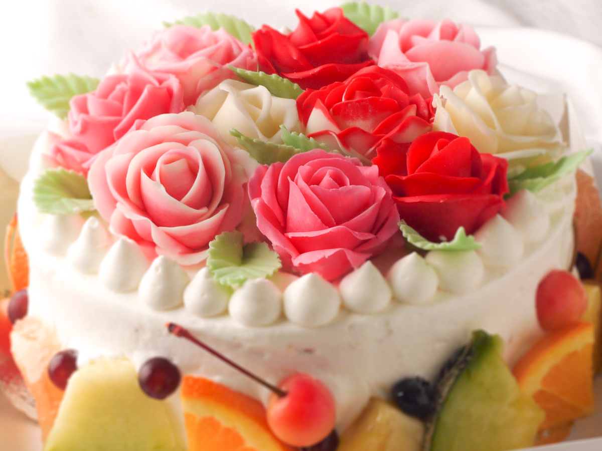 バラのデコレーションオーダーケーキ